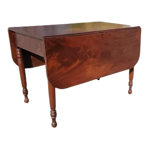 19th Century American Empire Federal Flame Mahogany Drop-Leaf Dining Table