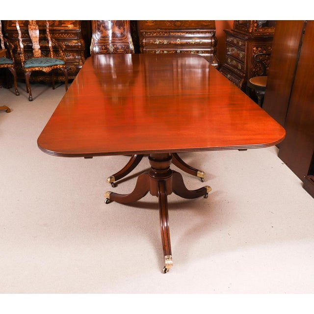Antique Regency Revival Triple Pillar Dining Table Whytock & Reid 20th Century, 1890s For Sale - Image 12 of 17