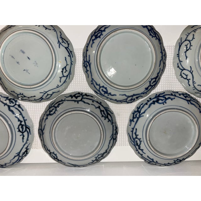 Antique Blue and White Plates - Set of 11 - Scalloped Edge - 8.25" Round - End Edo or Beginning Meiji Period For Sale - Image 16 of 18
