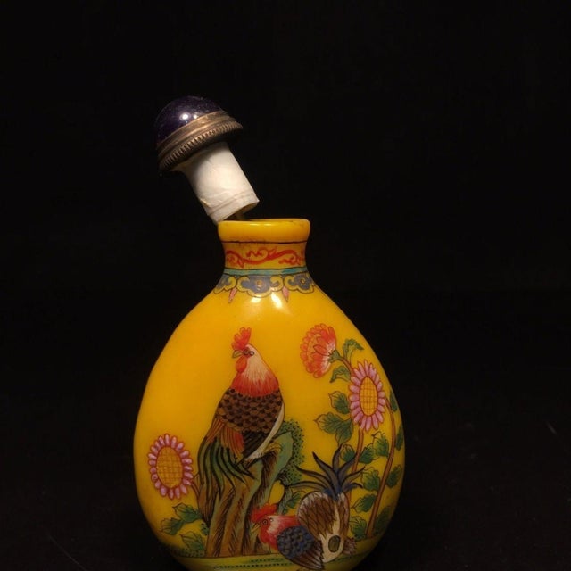 Late 19th Century Late 19th Century Glass Snuff Bottle With Painted Rooster and Flower Motif, 150g For Sale - Image 5 of 9