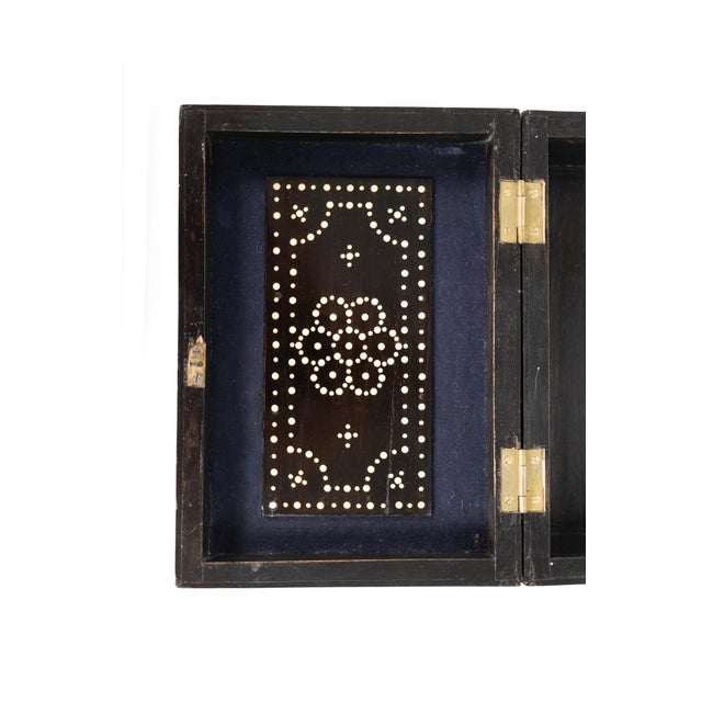 Anglo Indian Large Scale Ebony and Quill Box, Circa 1880 For Sale - Image 11 of 13