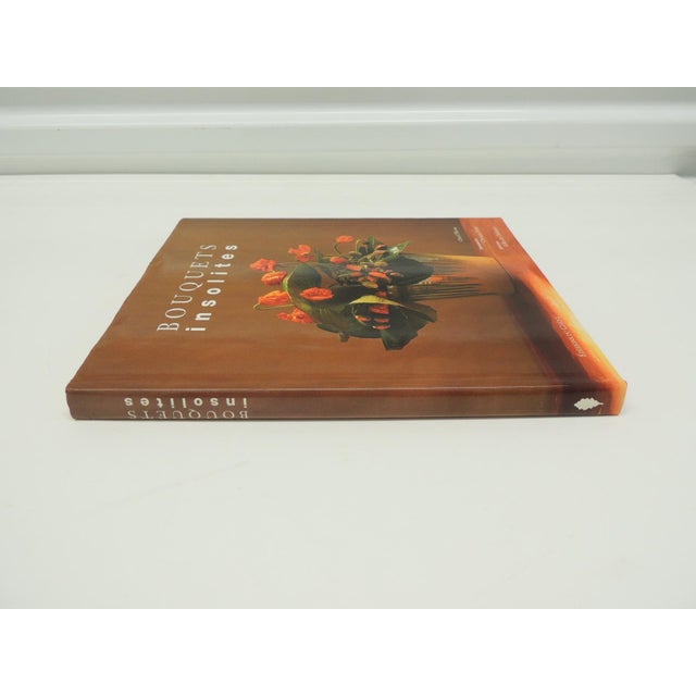 1990s Bouquets Insolites Hardcover Book in French by Chris O'Byrne For Sale - Image 5 of 7
