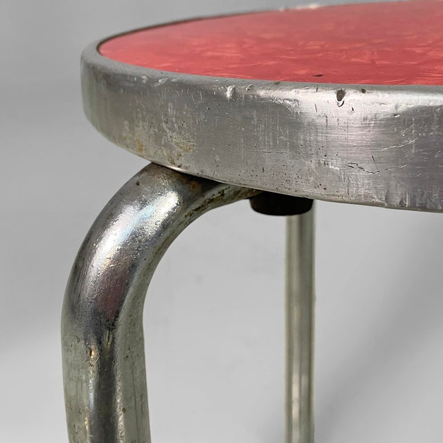 Red Mid-Century Modern Italian Round Stool in Metal and Red Laminate, 1960s For Sale - Image 8 of 13