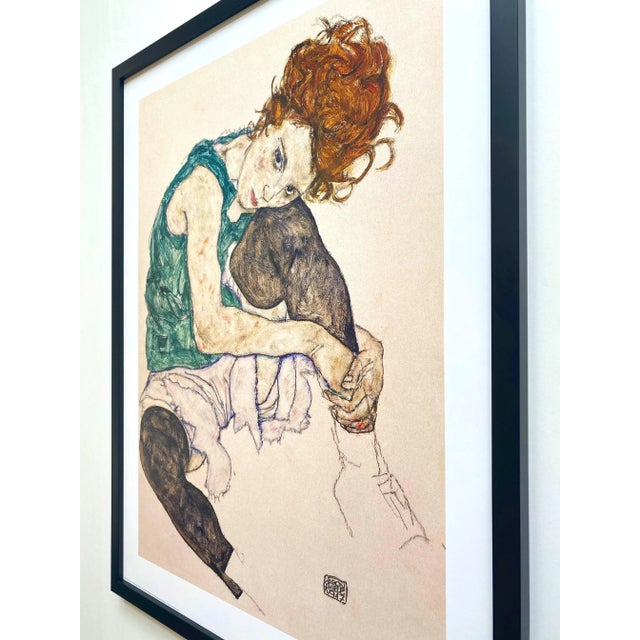 Egon Schiele Vintage 1998 Lithograph Print Framed Expressionist Fine Art Poster " La Femme De l'Artiste " 1917 For Sale - Image 11 of 13