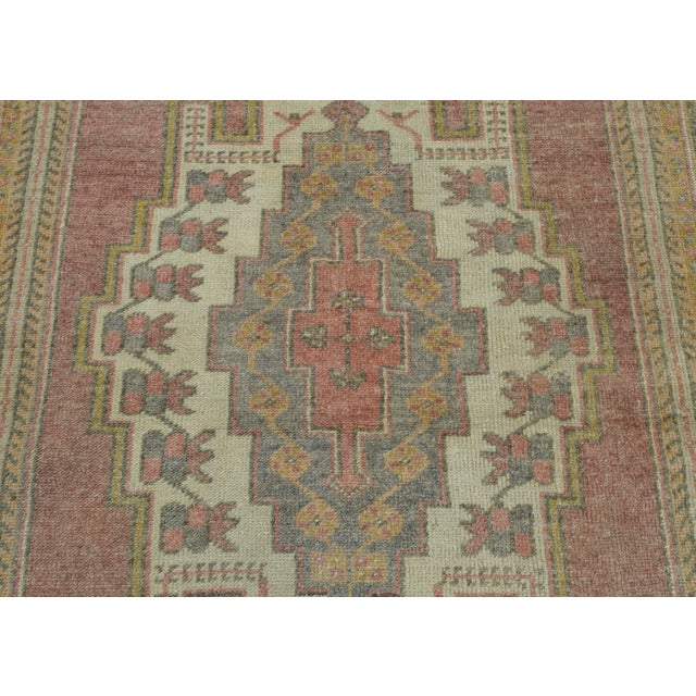 Turkish Vintage Rug 4'3" x 7'1" #17109 For Sale In Houston - Image 6 of 8