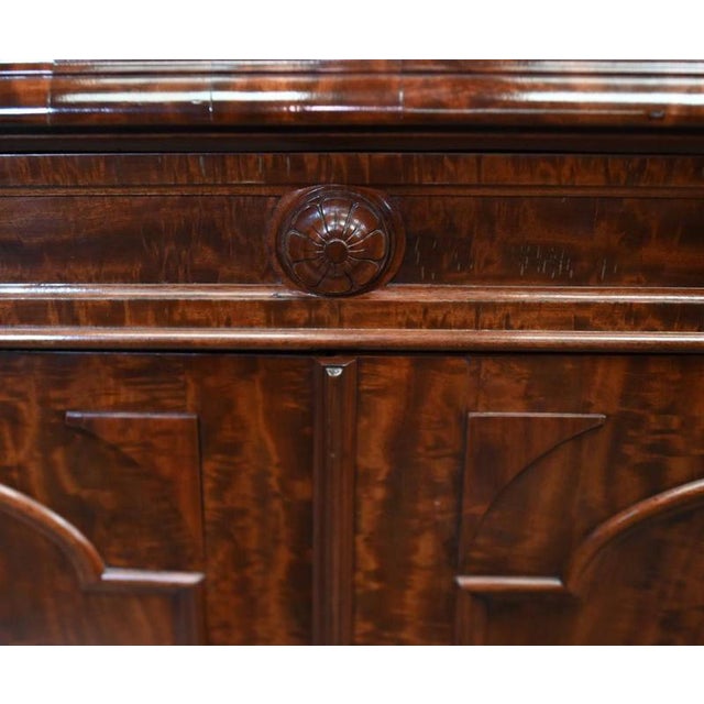Gold Victorian Breakfront Bookcase Gillows Library a Blain Liverpool, 1880 For Sale - Image 8 of 12