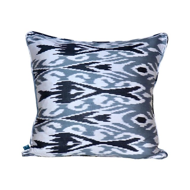 Traditional Grey & Black Ikat Pillow For Sale - Image 3 of 5