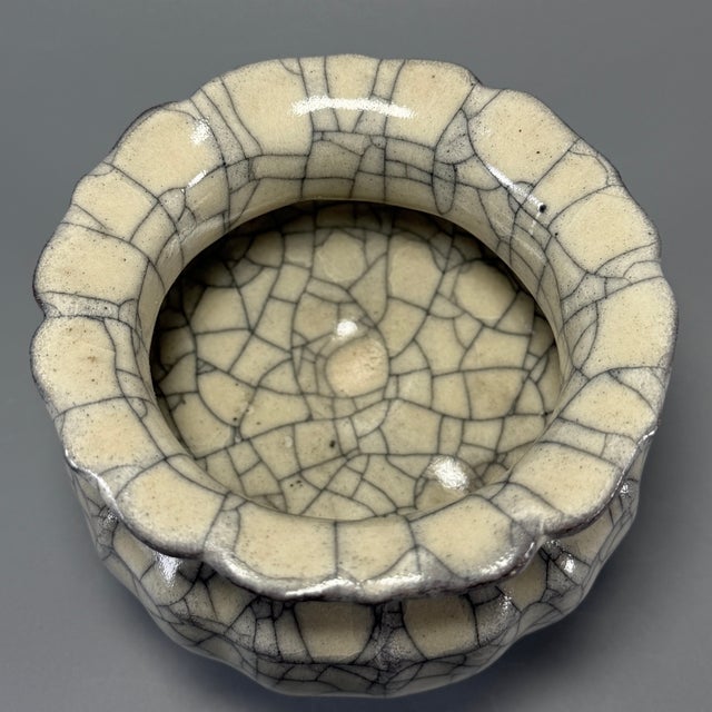 Chinese China Vintage Crackle‑Glaze Tripod Porcelain Incense Burner For Sale - Image 3 of 7