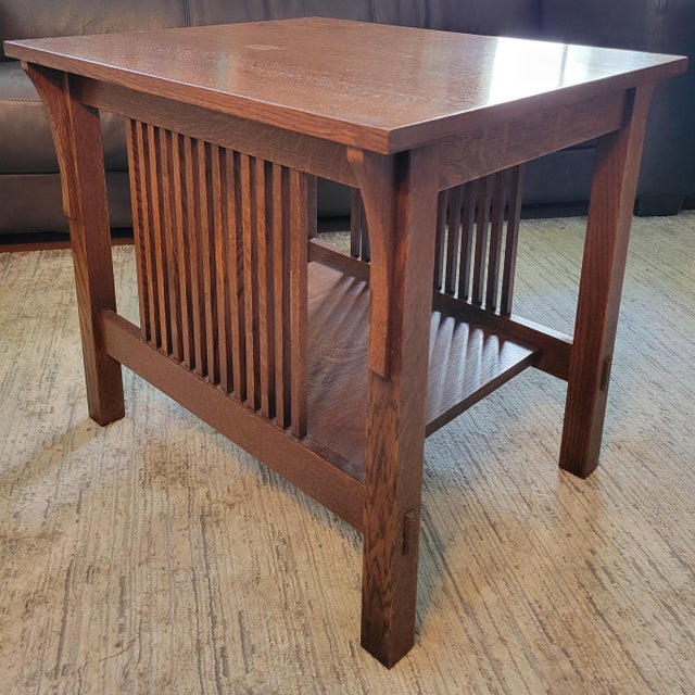 2010s Stickley Mission Collection Oak Spindle Side Table For Sale - Image 5 of 10