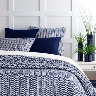 Pine Cone Hill by Annie Selke Tyler Indigo Quilt, Full/Queen For Sale