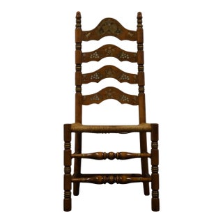 Ethan Allen Hand Decorated Collection Solid Hard Rock Maple Hitchcock Style Ladderback Accent Side Chair W. Rush Seat 14-6041 For Sale