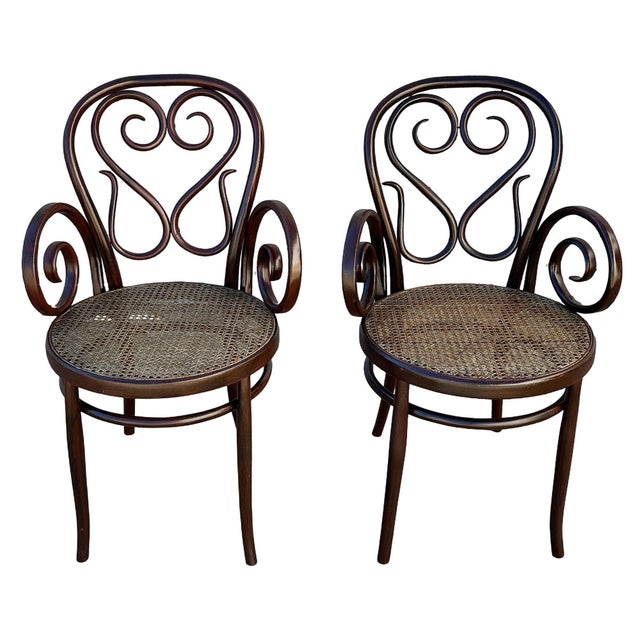 Traditional Large Victorian No.4 Bent Oak Cafe Daum Style Bentwood Armchair by Thonet, Pair For Sale - Image 3 of 9