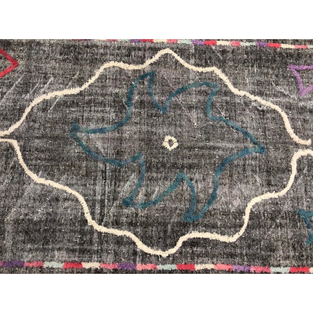 1960s Vintage Turkish Handmade Gray Area Rug For Sale - Image 10 of 11