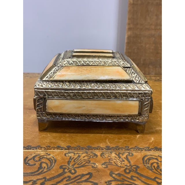 Tribal Mid 20th Century Square Moroccan Silver Filigree and Bone Box For Sale - Image 3 of 5