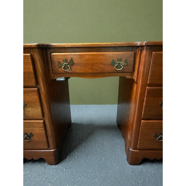 Brown Mid-20th Century Continental Furniture Co. “John Hawks” Colonial Mahogany Executive Desk For Sale - Image 8 of 10