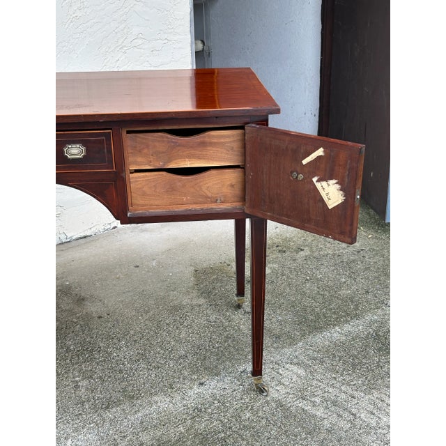 Chestnut Mid 19th Century Antique English British Colonial Hepplewhite Server For Sale - Image 8 of 12