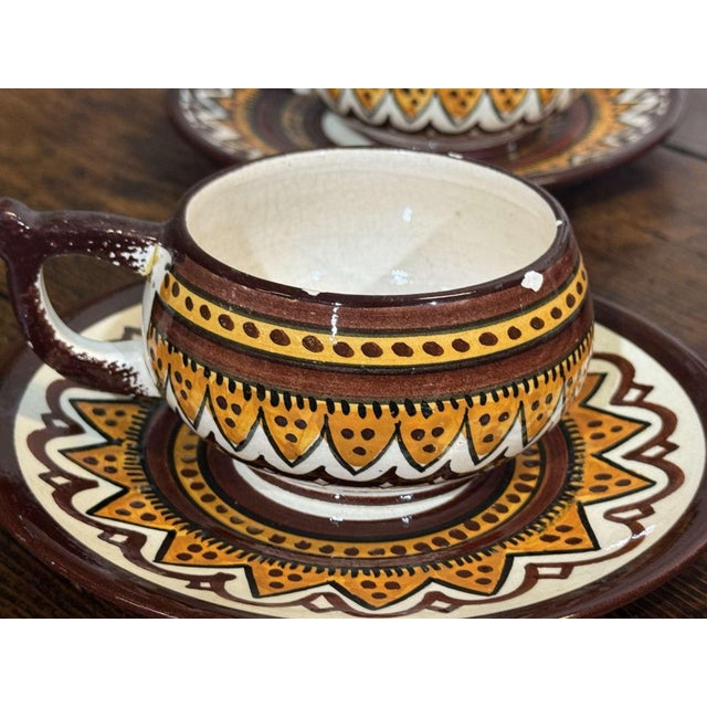 Quimper Earthenware Dinner Service from the 1930s, Set of 20 For Sale - Image 3 of 13