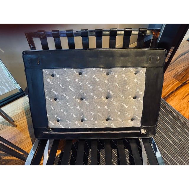1980s 1980s Mies Van Der Rohe Knoll Barcelona Chairs Black Leather For Sale - Image 5 of 7