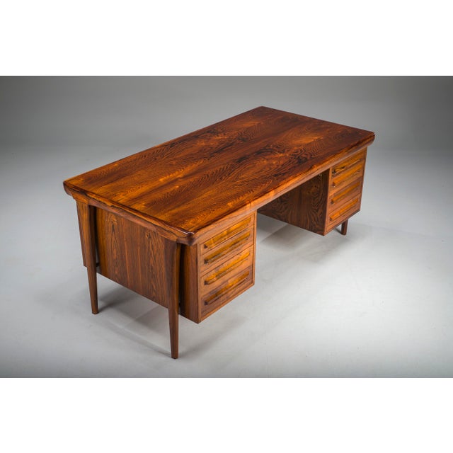 Danish Modern Executive Desk by Ib Kofod Larsen for Faarup Møbelfabrik, 1960 For Sale - Image 16 of 18