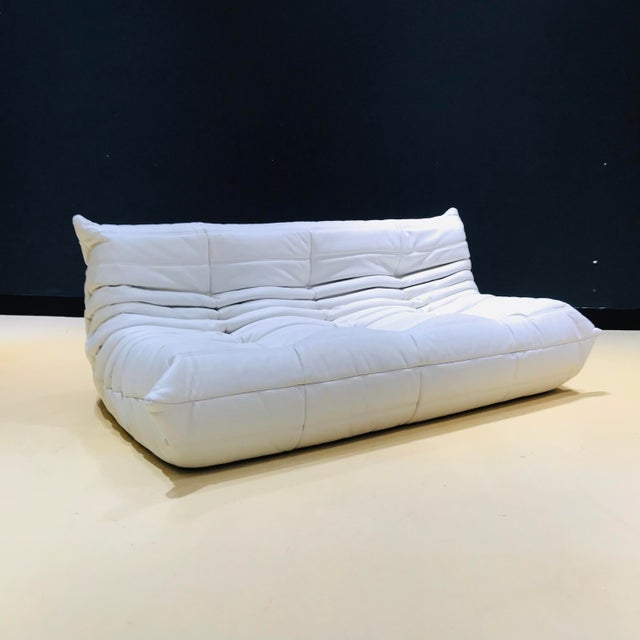 Ligne Roset French Togo Sofa in Off-White Cow Leather by Michel Ducaroy for Ligne Roset, 1970s For Sale - Image 4 of 10