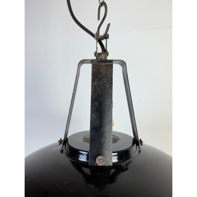 1960s French Industrial Black Enamel Pendant Lamp from Mazda, 1960s For Sale - Image 5 of 18