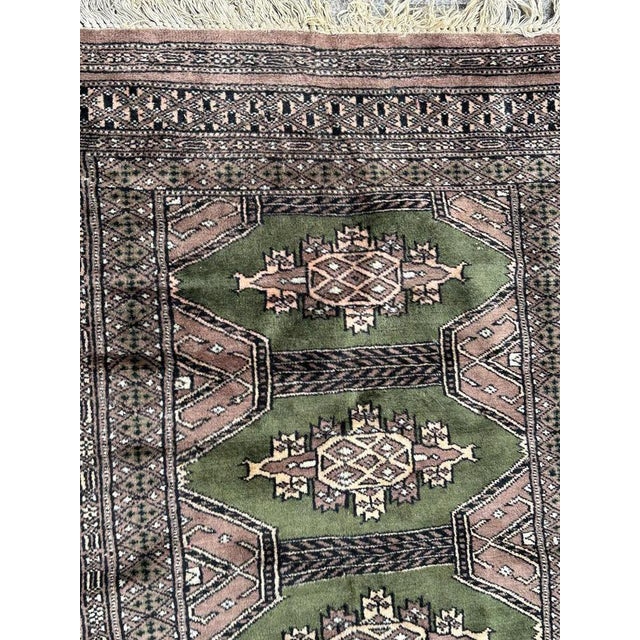 Small Vintage Pakistani Rug from Bobyrugs, 1980s For Sale - Image 3 of 12