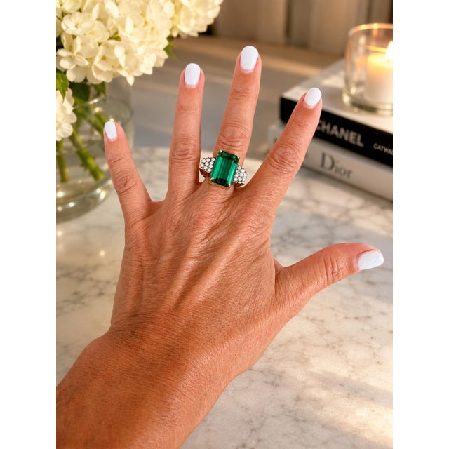 1970s Emerald Cut Green Tourmaline and Diamond 18k Gold Statement Ring, Size 7.5 For Sale - Image 17 of 17