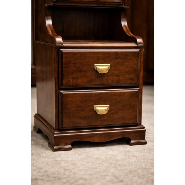 Antique Solid Oak Gentleman’s Nightstand Cabinet With Leaded Glass Door, C. 1910–1930 For Sale - Image 4 of 5