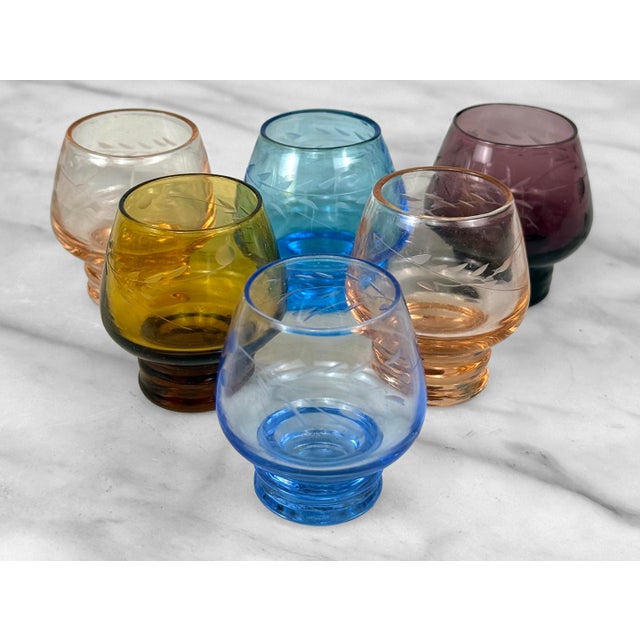 Chrome Mid-Century Glass Cherry Blossom Liquor Decanter Serving Set & Etched Shot Glass For Sale - Image 8 of 10