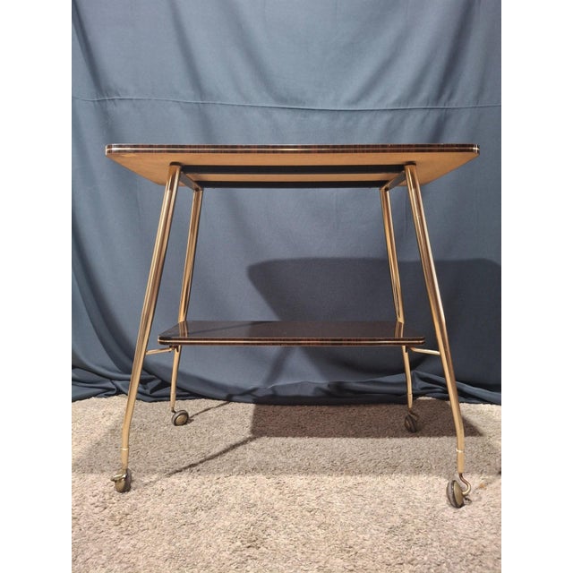 1960s Serving Bar Cart in Formica and Brass, 1950s-1960s For Sale - Image 5 of 6