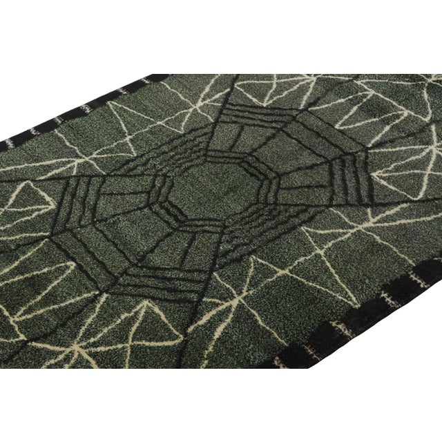 Rug & Kilim 1960s Vintage Zeki Müren Art Deco Rug With Bold Geometric Patterns. For Sale - Image 4 of 7