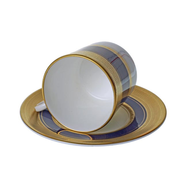 Royal Worcester Late 20th Century Royal Worcester Malvern Blue Cobalt & Gilt Coffee Can Cup Saucer Set 8 - 16 Pc For Sale - Image 4 of 5