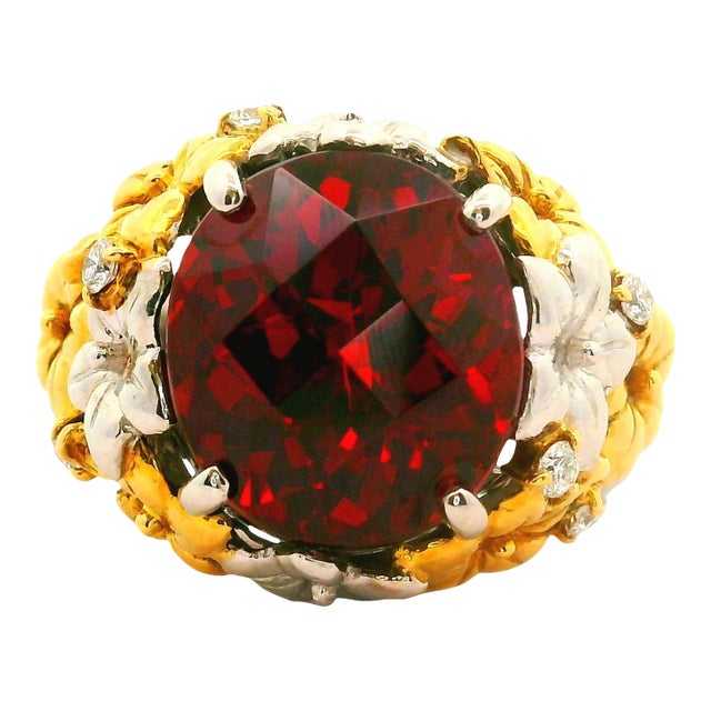 8.41 Carat Garnet Diamond Platinum-18k Yellow Gold Flower Motif Ring, Size 6.5 For Sale