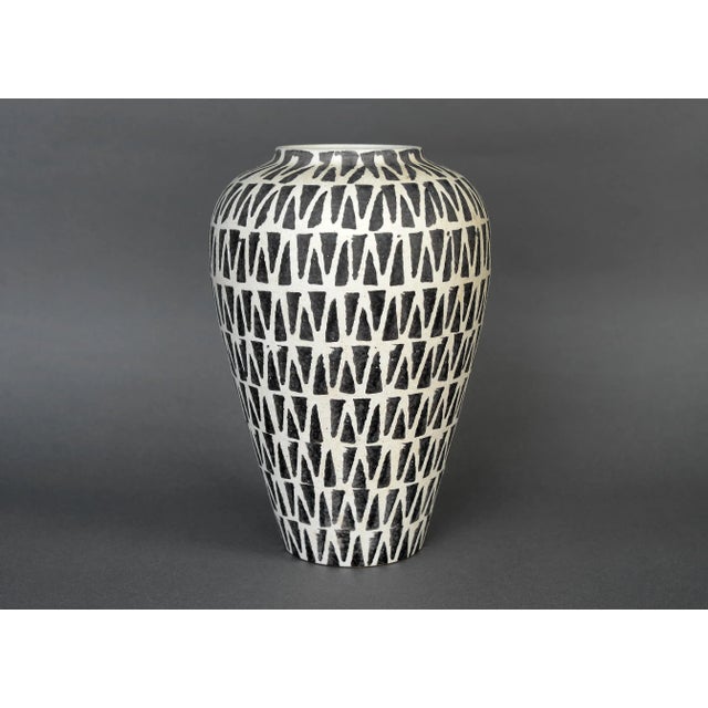 Black Mid Century Italian Black & White Abstract Pattern Ceramic Vase For Sale - Image 8 of 8