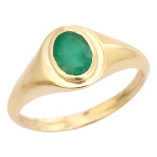 Luxurious Bezel Set 14k Gold Rich Emerald Signet Ring Size 5.5 For Sale
