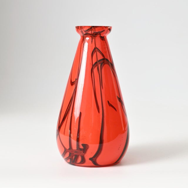 Red and Black Spatter Glass Vase from Franz Tomschick, 1920s For Sale - Image 3 of 11