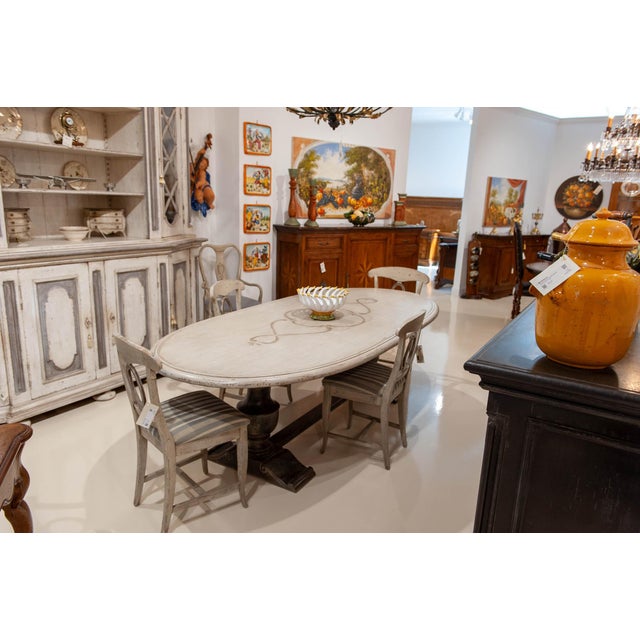 Italian Oval Florentine Dining Table With Antique White Finish For Sale - Image 4 of 5