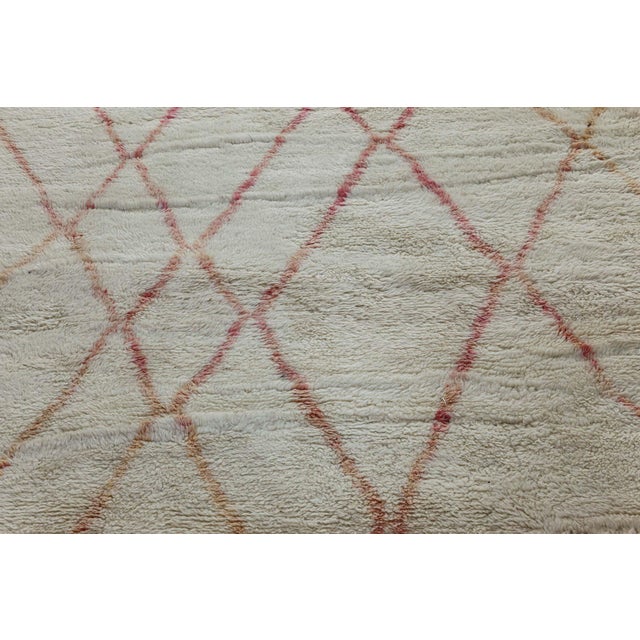 Contemporary Moroccan Geometric Wool Rug by Doris Leslie Blau For Sale - Image 4 of 9