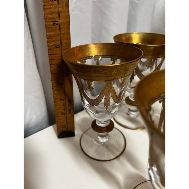 These are FIVE (5) beautiful Medici Gold ARTE ITALICA wine glasses. The glass is handblown and 24k gold applied. These...