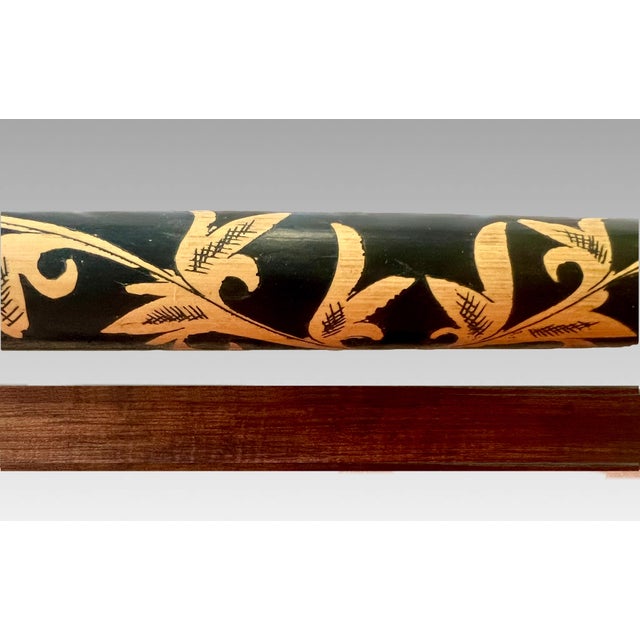 Vintage Balinese Cloth / Fabric / Tapestry Bamboo & Carved Wood Wall Hanger Indonesia For Sale In Tampa - Image 6 of 8