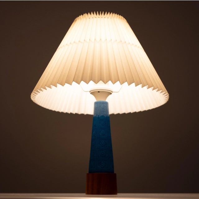 Turquoise Stoneware Table Lamp with Teak Base, 1960s For Sale - Image 11 of 12