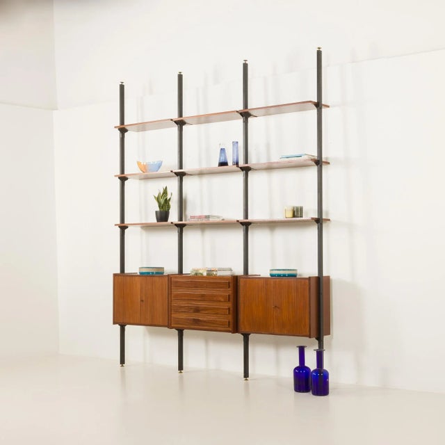 Mid-Century Modern Mid-Century Modern Italian Floor-to-Celling Bookcase in the style of Franco Albini, Italy, 1960s For Sale - Image 3 of 18