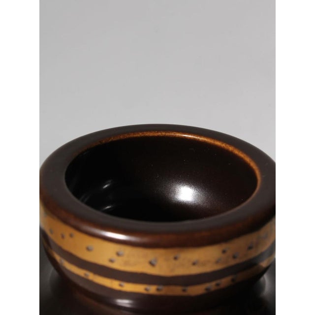 1960s Ceramic Abstract Vase by Gerd Hiort Petersen for Søholm, Denmark, 1960s For Sale - Image 5 of 7