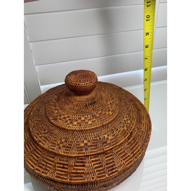 Mid 20th Century East African Coiled Lidded Basket, Possibly Ethiopian For Sale - Image 4 of 12