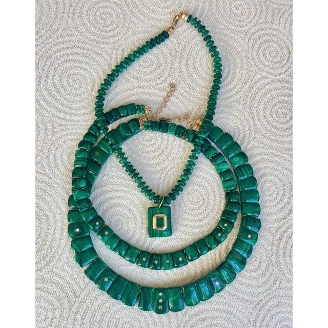 2020s Mini Cleopatra Malachite Collar Necklace With Diamonds & 14k Gold For Sale - Image 5 of 9