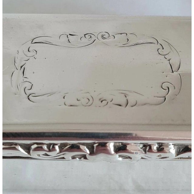 Antique Victorian Sterling Silver Snuff Box from Robert Thornton, Birmingham, 1867 For Sale - Image 7 of 9