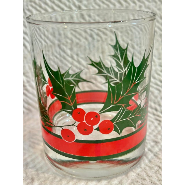 Figurative Vintage Libbey Glass “Holly and Berry” Christmas Holiday Double Old Fashioneds - A Set of 8 For Sale - Image 3 of 5