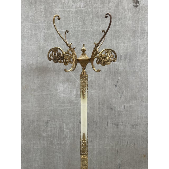 Vintage Italian Onyx Marble and Brass Hall Coat Rack with Rotating Crown and Sculptural Base, 1960s For Sale - Image 10 of 13