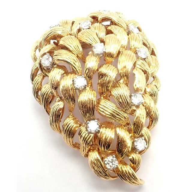Contemporary Vintage David Webb Diamond Yellow Gold Large Pin Brooch For Sale - Image 3 of 8