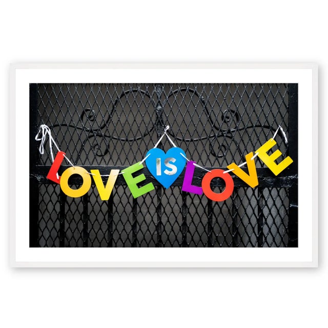 Modern "Love Is Love - New York City" Contemporary Photograph For Sale - Image 3 of 4